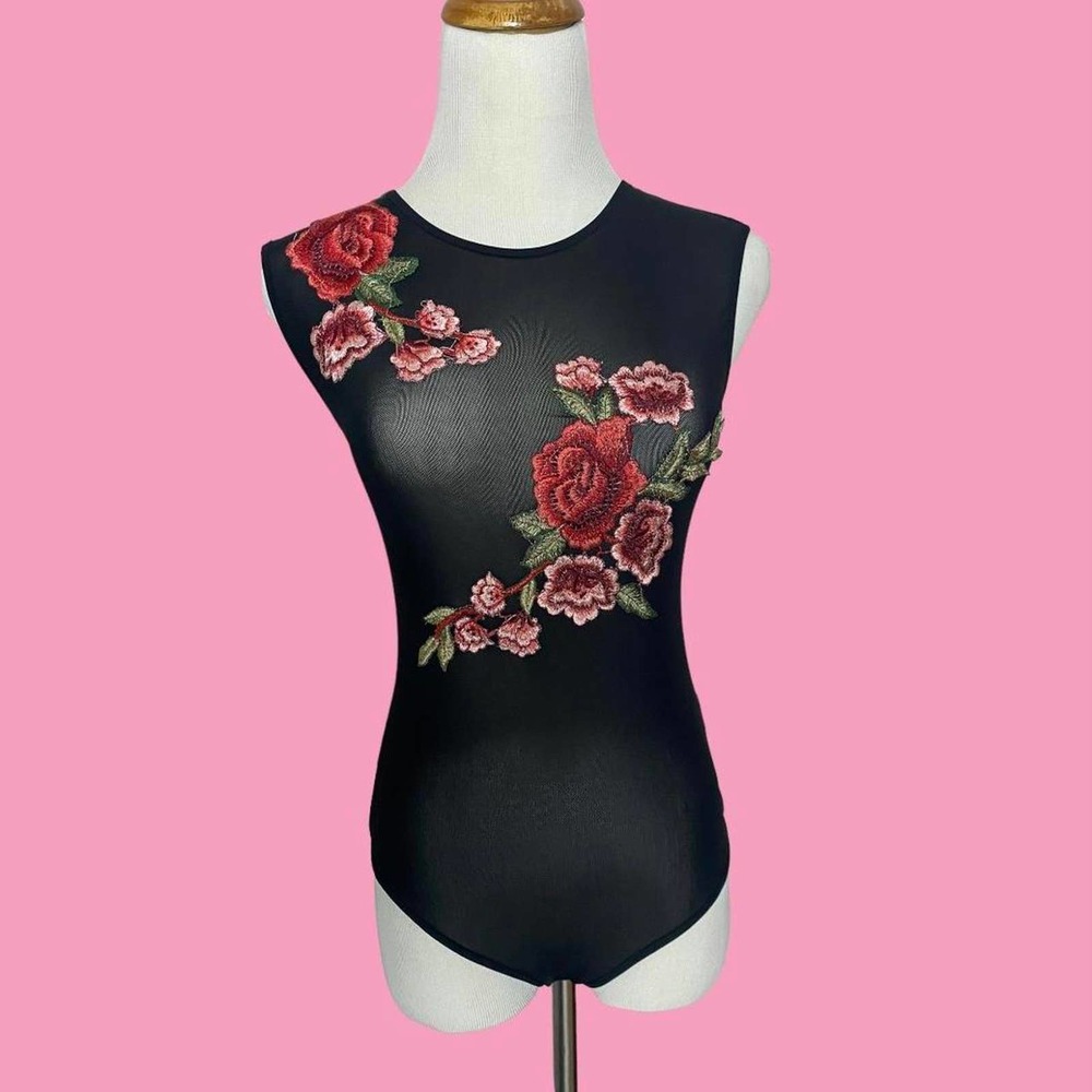 Signature8 sheet bodice black